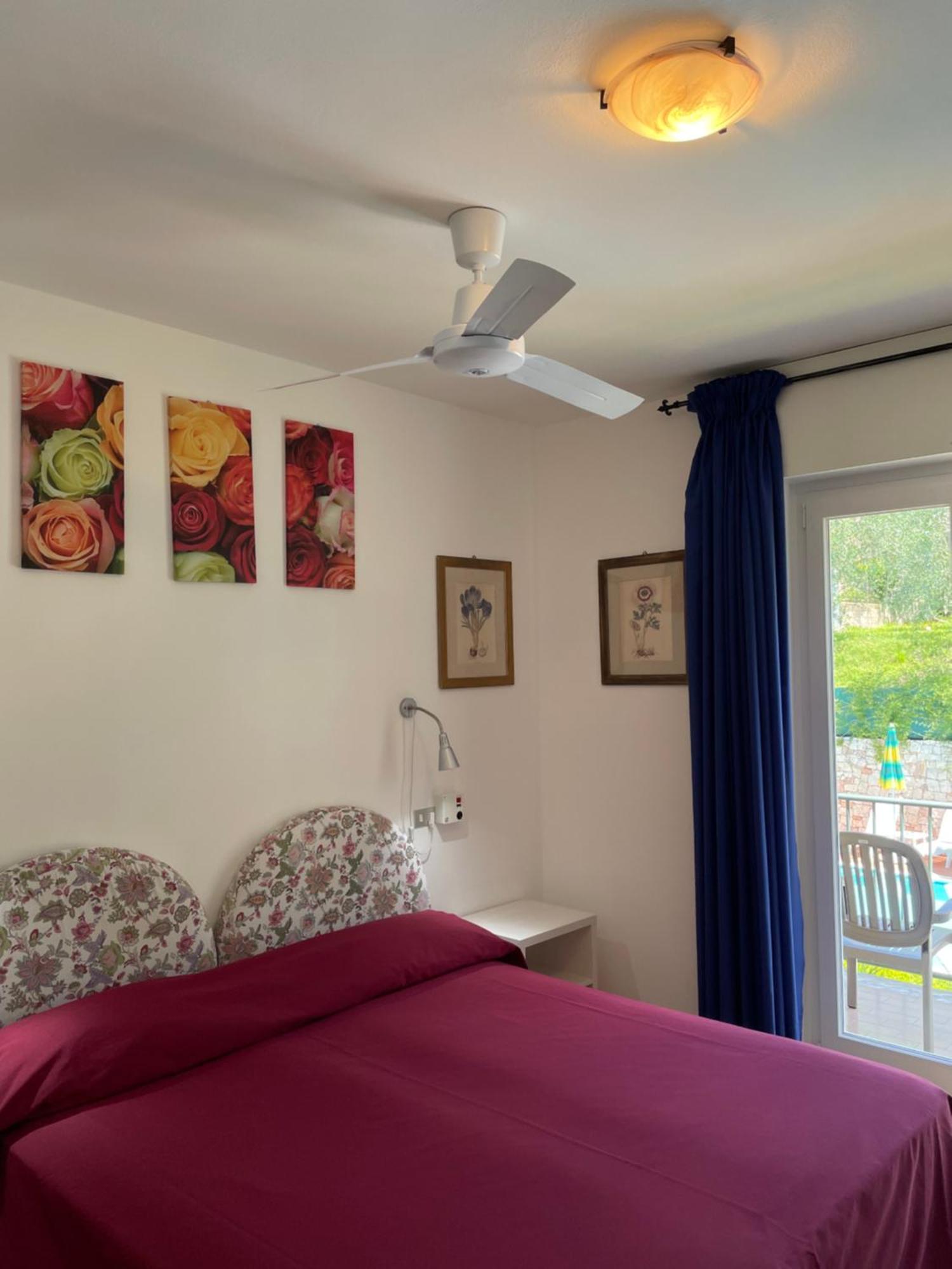 מאלצ'סינה Hotel Casa Popi מראה חיצוני תמונה