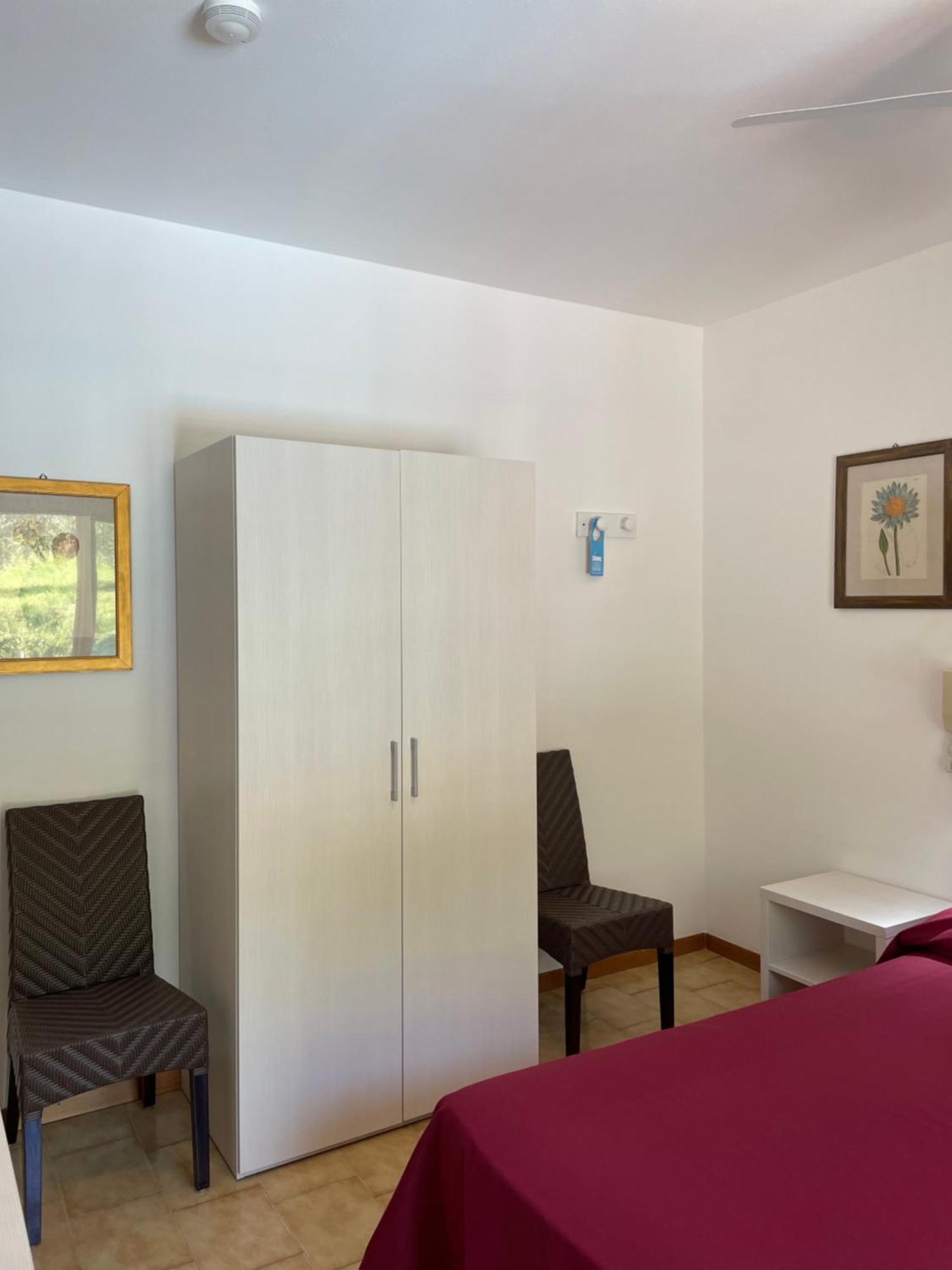 מאלצ'סינה Hotel Casa Popi מראה חיצוני תמונה